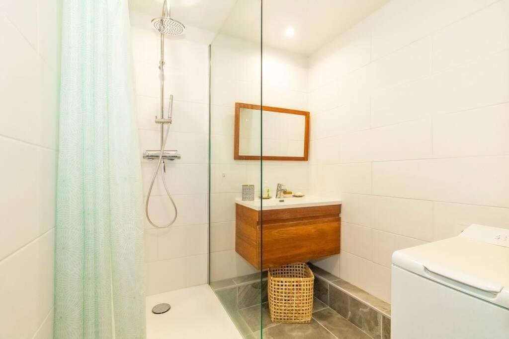 Exotica - En Plein Coeur De St Gilles Les Bains Apartment แซ็งต์-จีลส์-เลส์-แบ็งส์ ภายนอก รูปภาพ